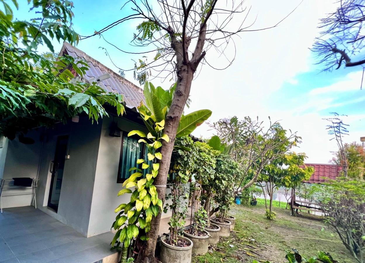 Mrt Riverside Sampran มิสเตอร์ที โฮมสเตย์-ชมนาด Exteriör bild