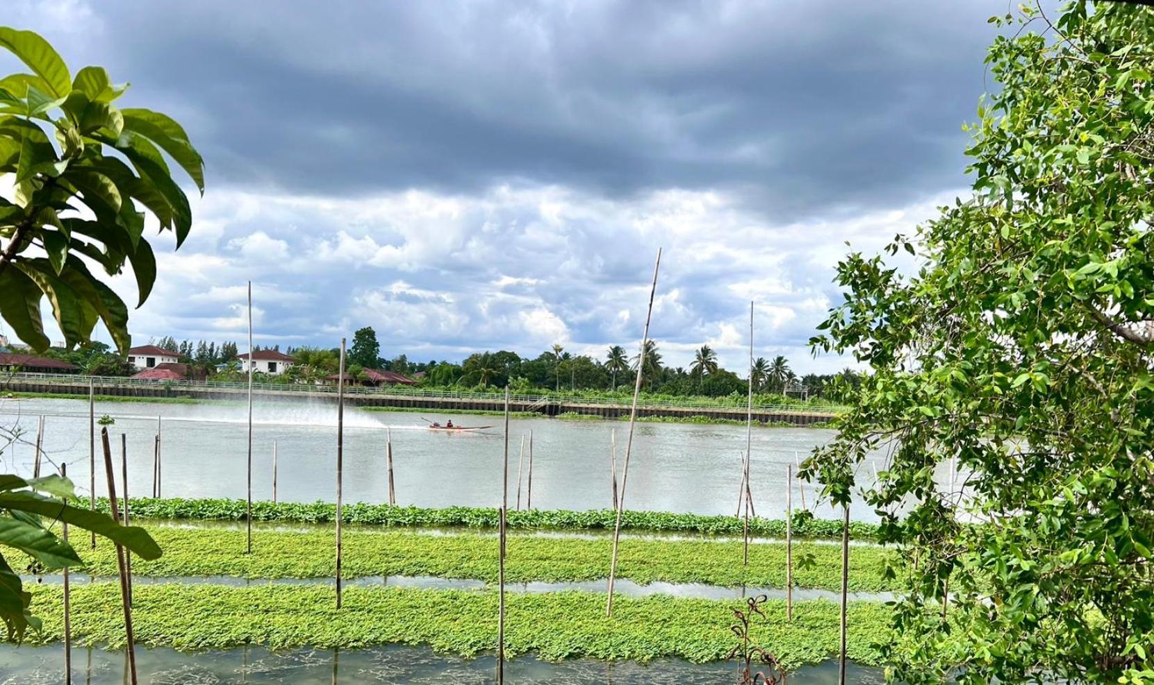 Mrt Riverside Sampran มิสเตอร์ที โฮมสเตย์-ชมนาด Exteriör bild